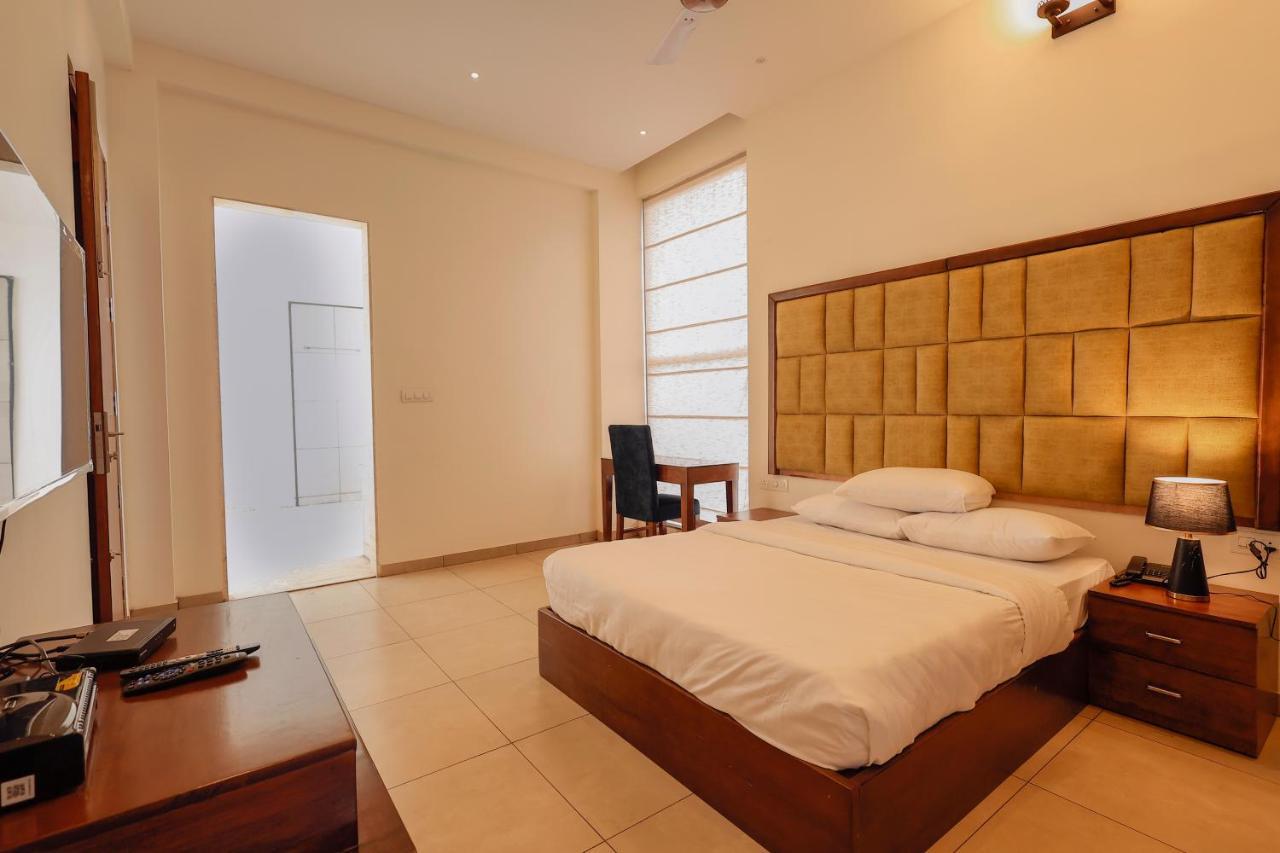 Falcon Suites Whitefield Bangalore Exterior photo