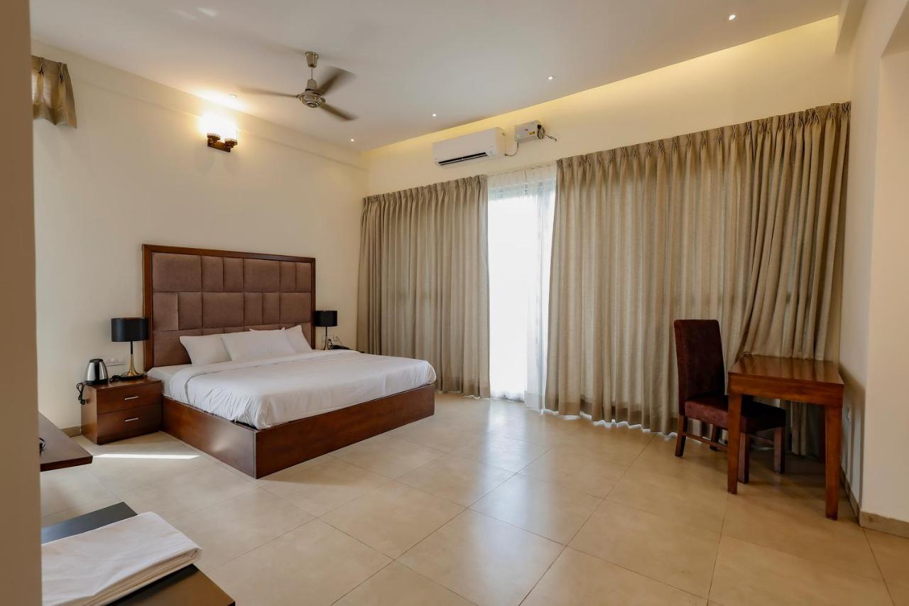 Falcon Suites Whitefield Bangalore Exterior photo